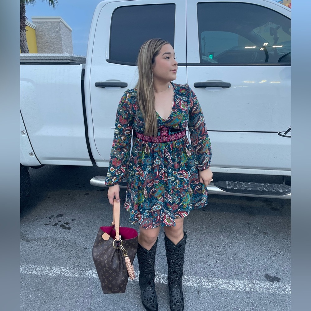 Long sleeve dress